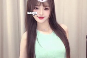 女主播泱泱晒跳舞视频，小蛮腰好会扭啊！